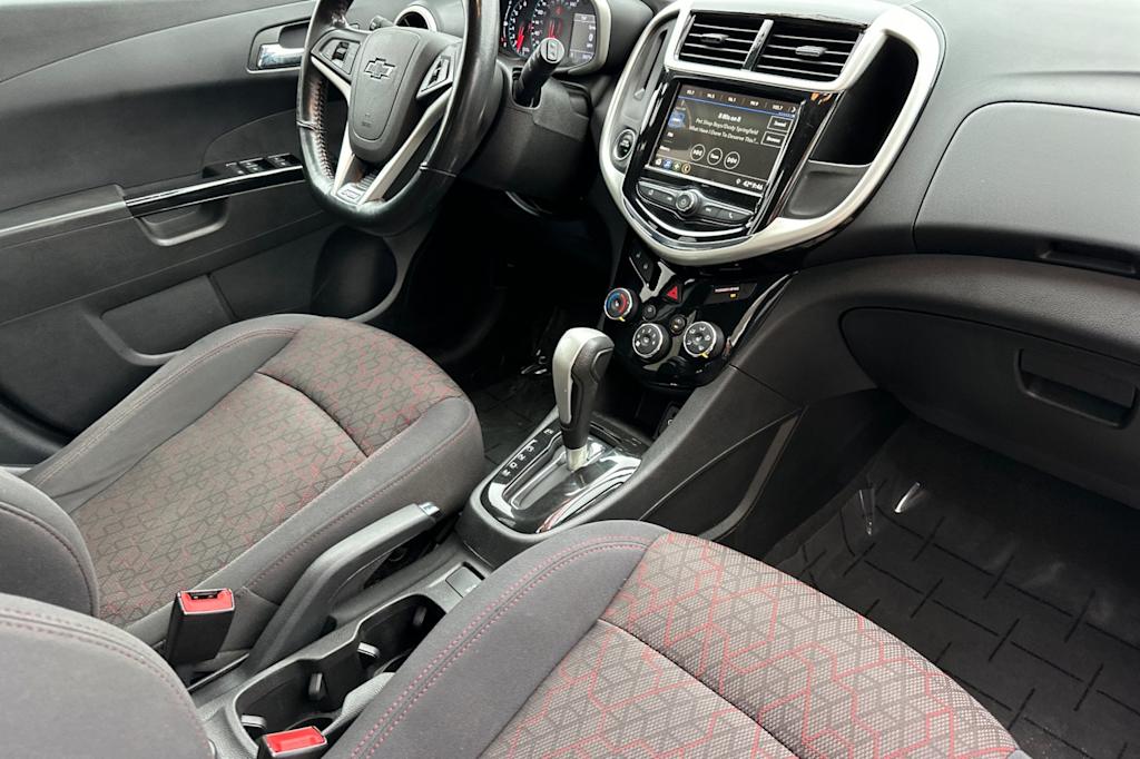 Thumbnail: 2019 Chevrolet Sonic - 12