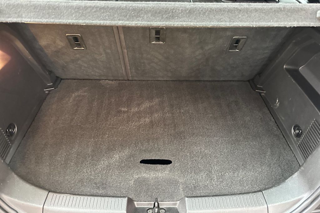 Thumbnail: 2019 Chevrolet Sonic - 17