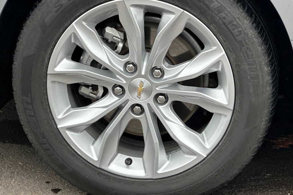 Thumbnail: 2024 Chevrolet Malibu - 7