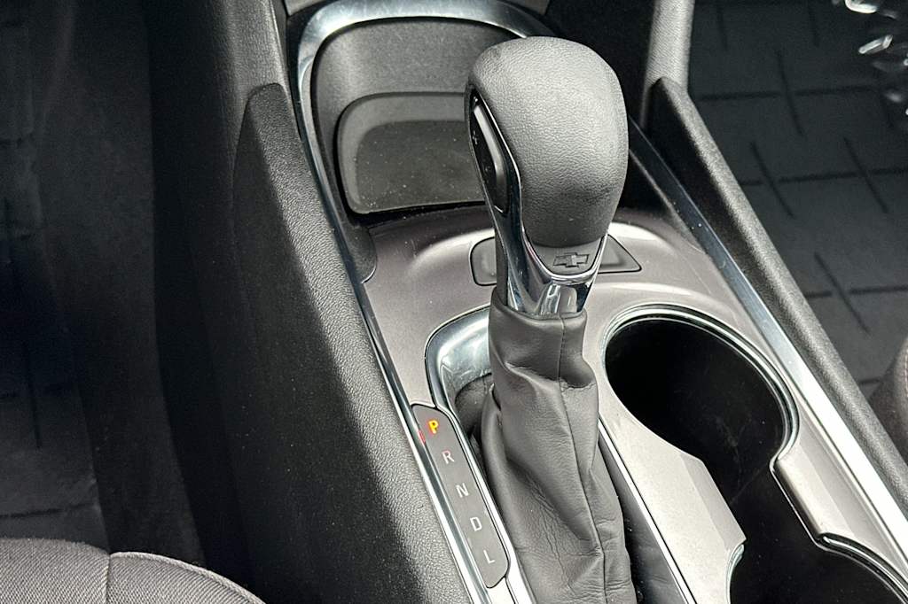 Thumbnail: 2024 Chevrolet Malibu - 14