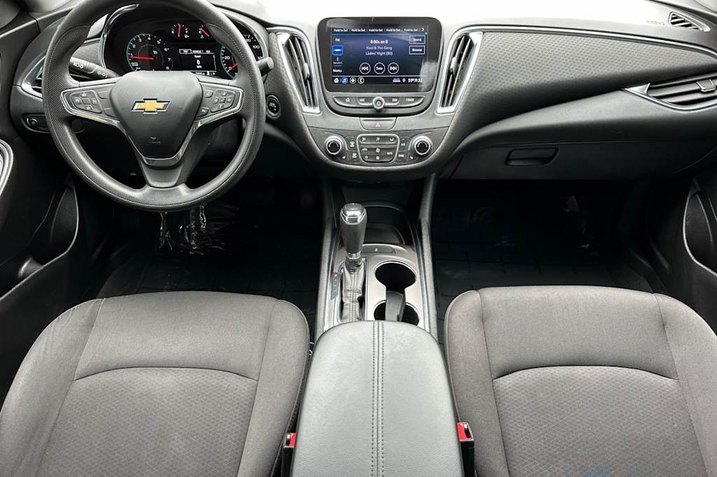 Thumbnail: 2019 Chevrolet Malibu - 2