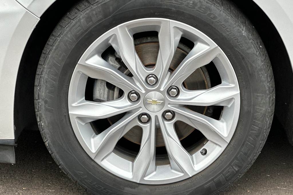 Thumbnail: 2019 Chevrolet Malibu - 7