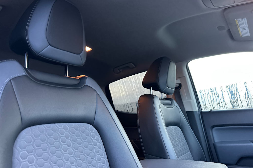 Thumbnail: 2019 Chevrolet Colorado - 9