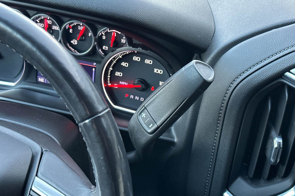 Thumbnail: 2021 Chevrolet Silverado 1500 - 24