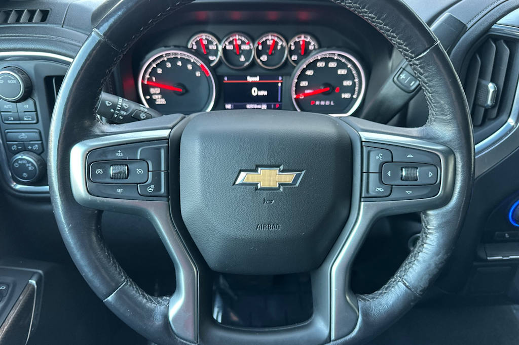 Thumbnail: 2021 Chevrolet Silverado 1500 - 26