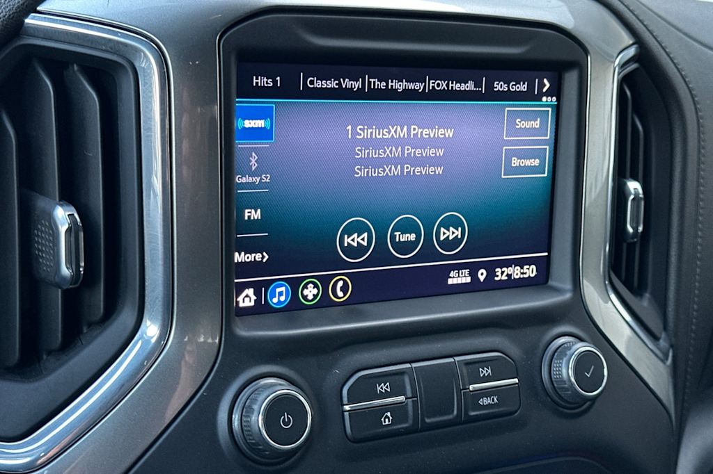 Thumbnail: 2021 Chevrolet Silverado 1500 - 13