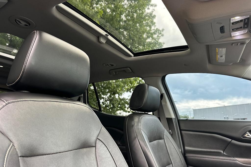 Thumbnail: 2018 GMC Acadia - 23