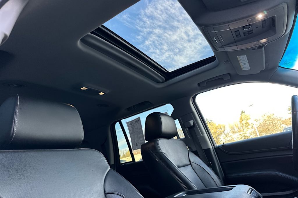 Thumbnail: 2019 GMC Yukon - 23