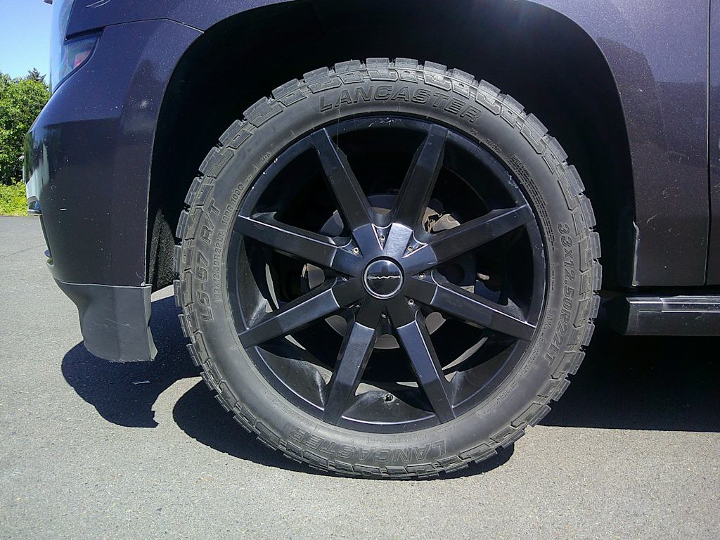 Thumbnail: 2015 Chevrolet Tahoe - 6