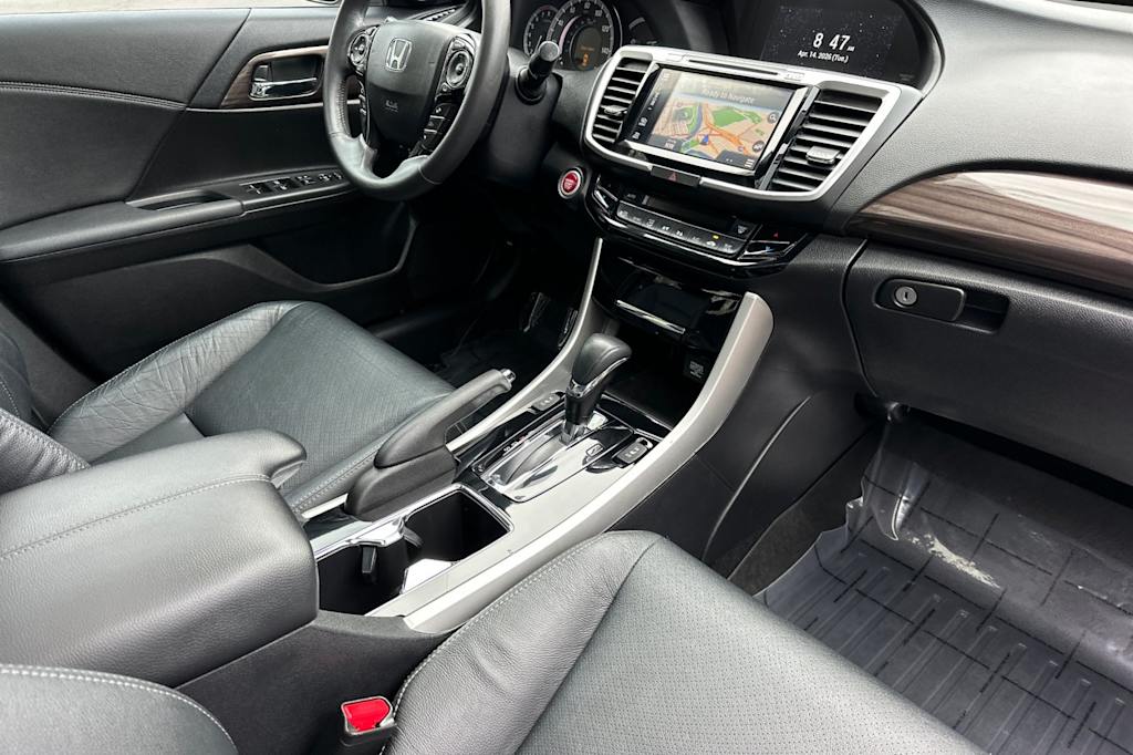 Thumbnail: 2017 Honda Accord - 11