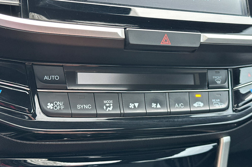 Thumbnail: 2017 Honda Accord - 24