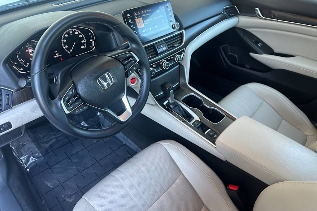 Thumbnail: 2018 Honda Accord - 8