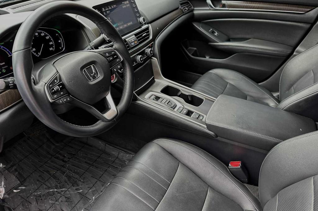 2019 Honda Accord Touring 9