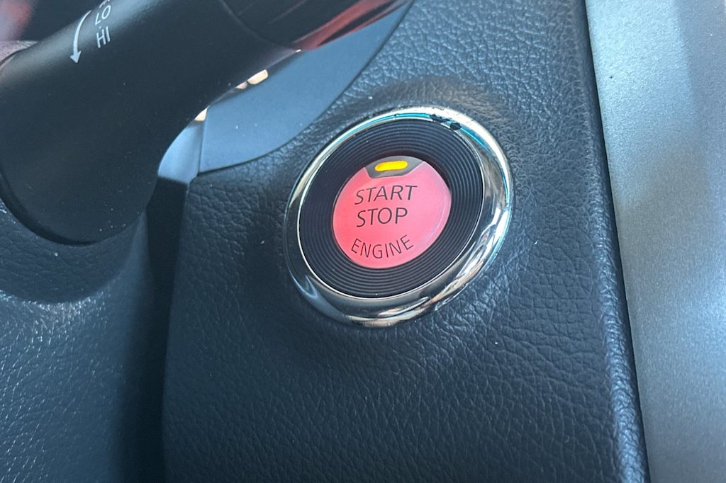 Thumbnail: 2015 Nissan Altima - 25
