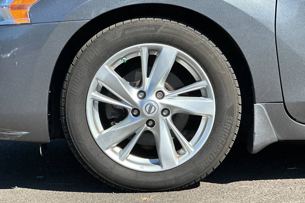 Thumbnail: 2015 Nissan Altima - 7