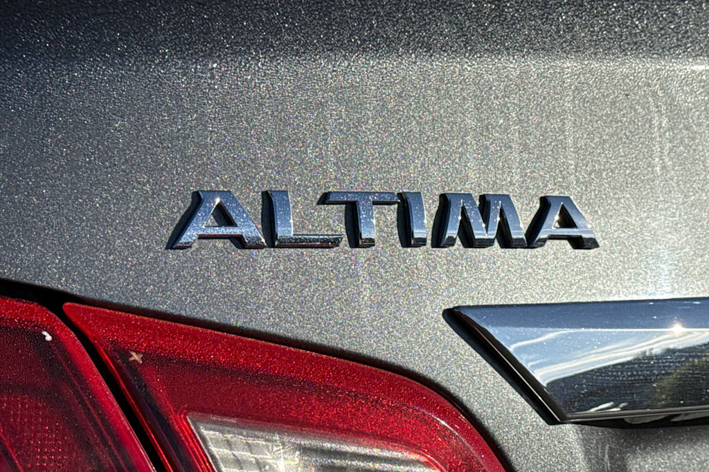 Thumbnail: 2018 Nissan Altima - 7