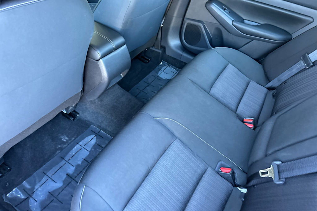 Thumbnail: 2025 Nissan Altima - 9