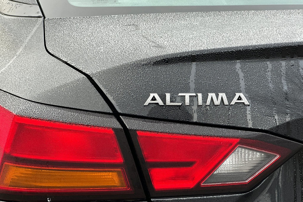 Thumbnail: 2025 Nissan Altima - 27