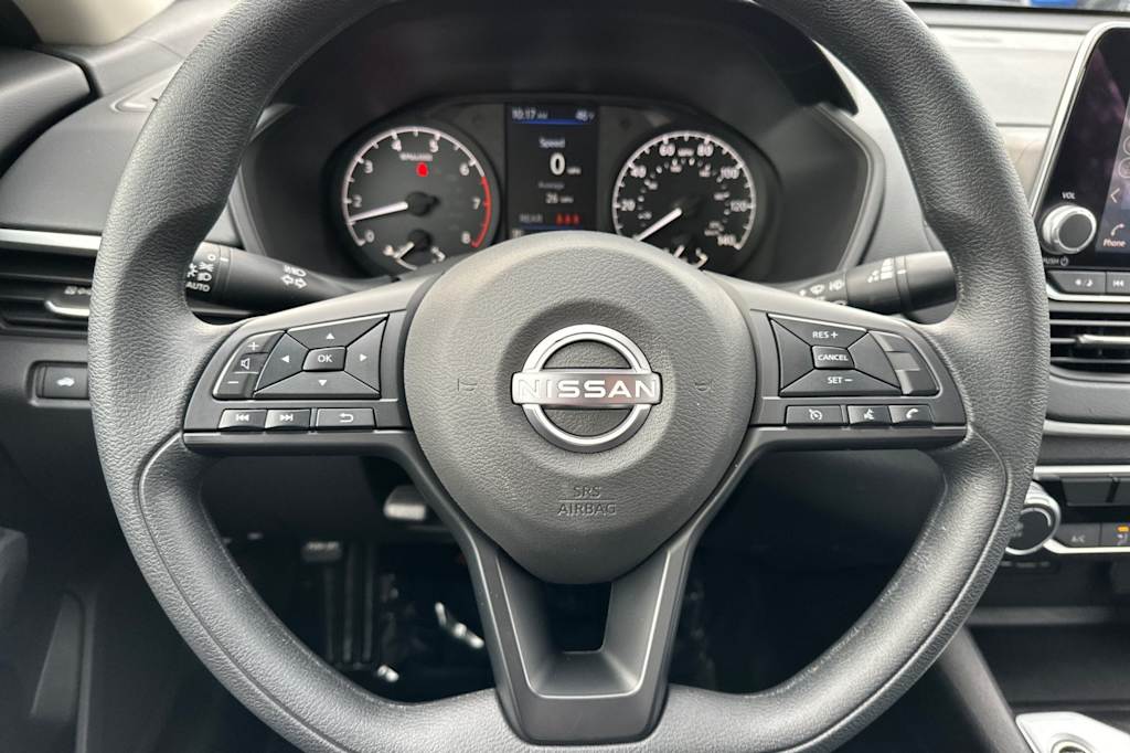 Thumbnail: 2025 Nissan Altima - 25