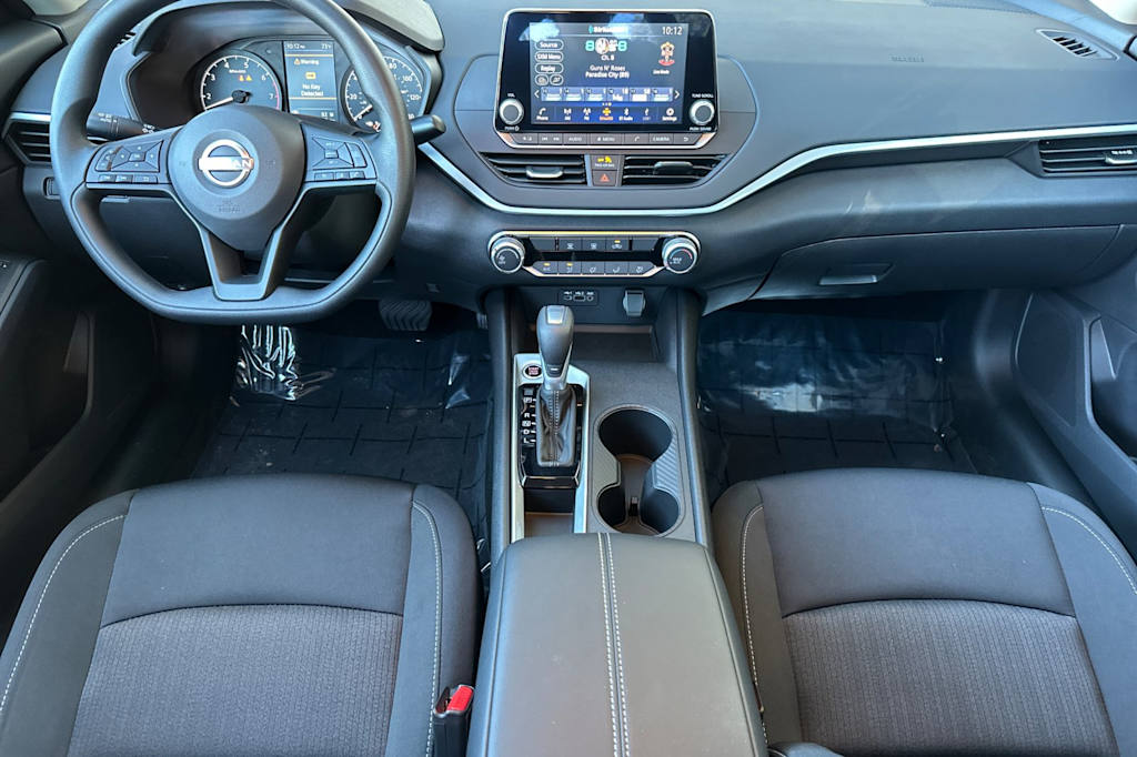 Thumbnail: 2025 Nissan Altima - 2