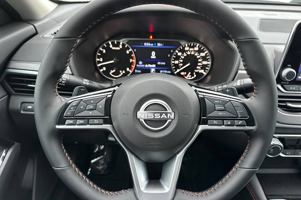 Thumbnail: 2025 Nissan Altima - 24