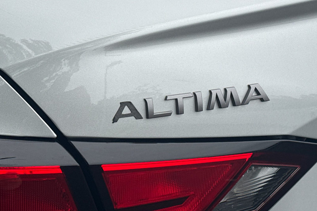 Thumbnail: 2025 Nissan Altima - 7