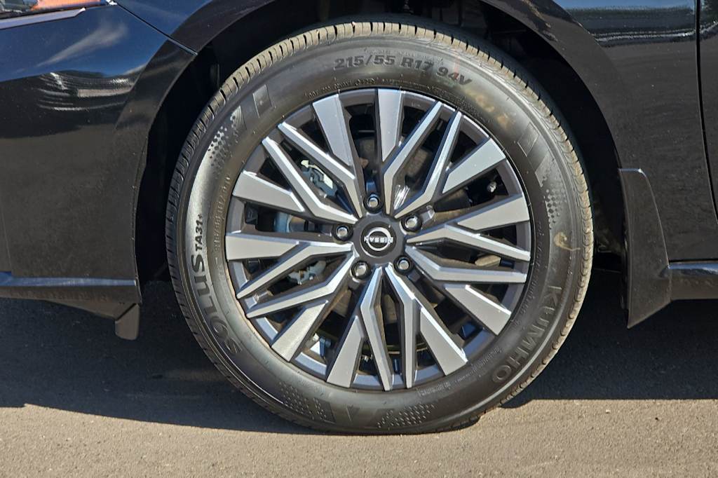 Thumbnail: 2026 Nissan Altima - 7
