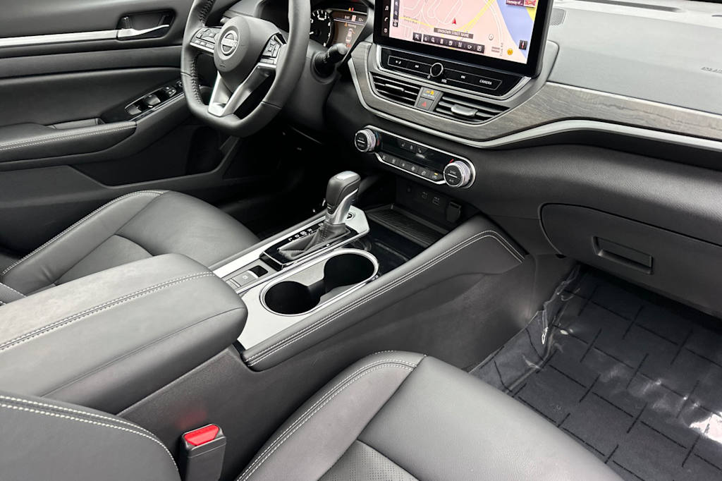 Thumbnail: 2025 Nissan Altima - 11