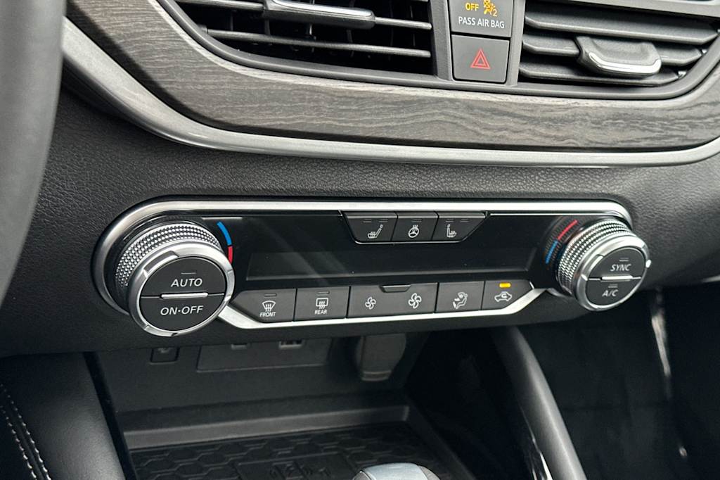 Thumbnail: 2025 Nissan Altima - 25