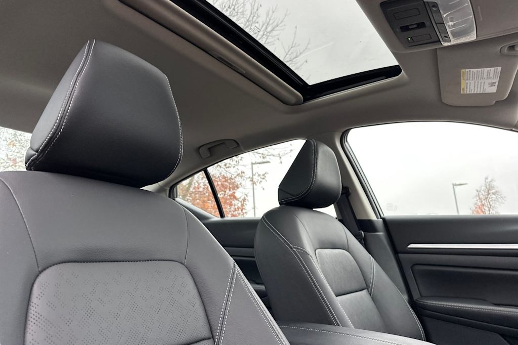 Thumbnail: 2025 Nissan Altima - 22