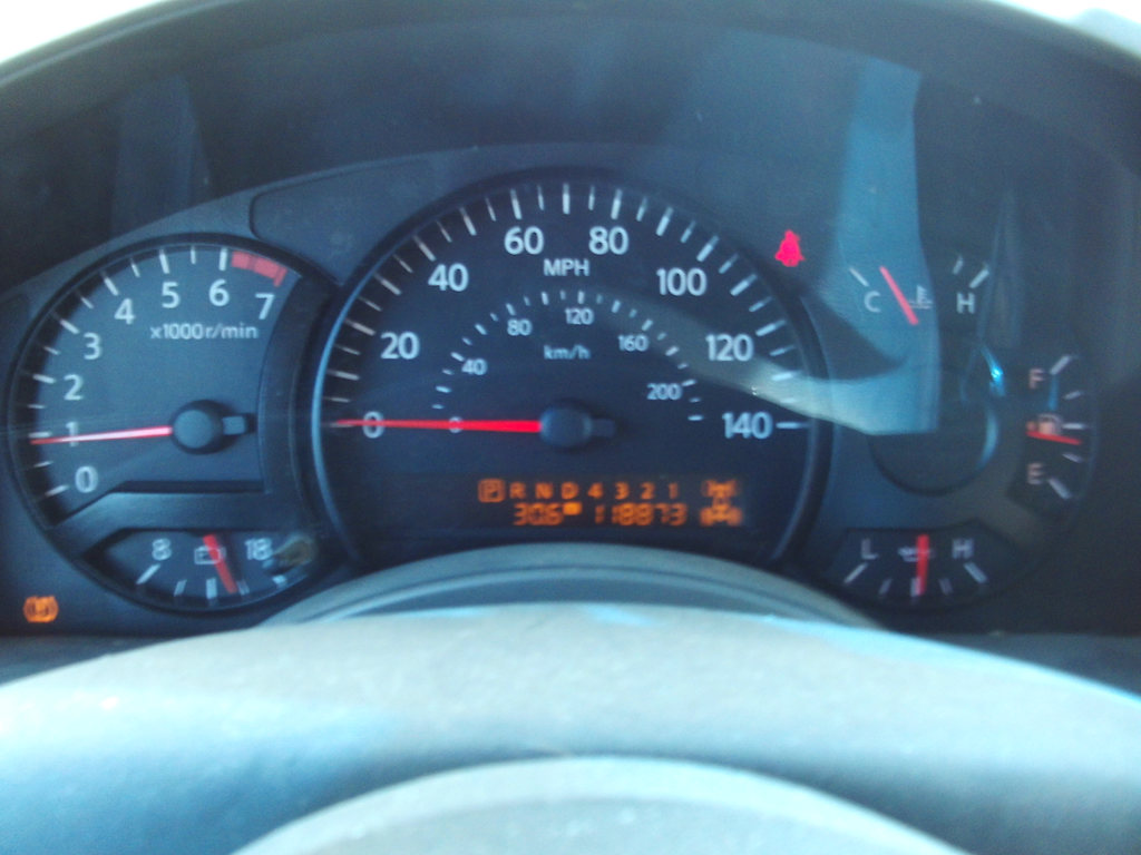 Thumbnail: 2004 Nissan Titan - 6