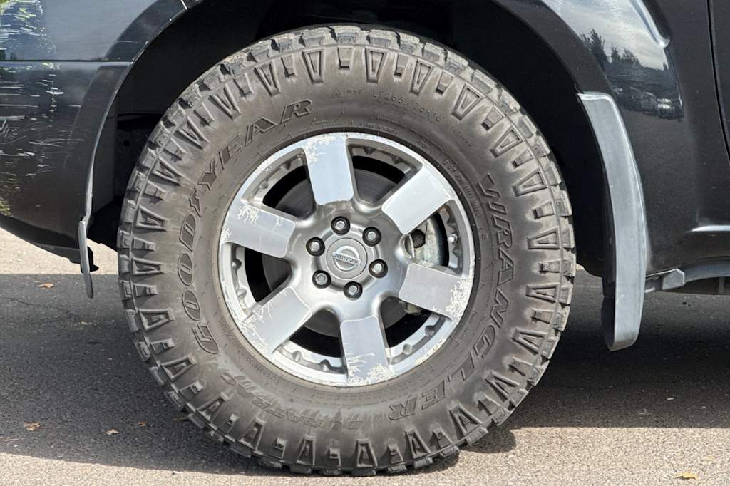 Thumbnail: 2012 Nissan Frontier - 8
