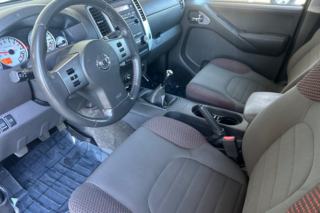 Thumbnail: 2012 Nissan Frontier - 11