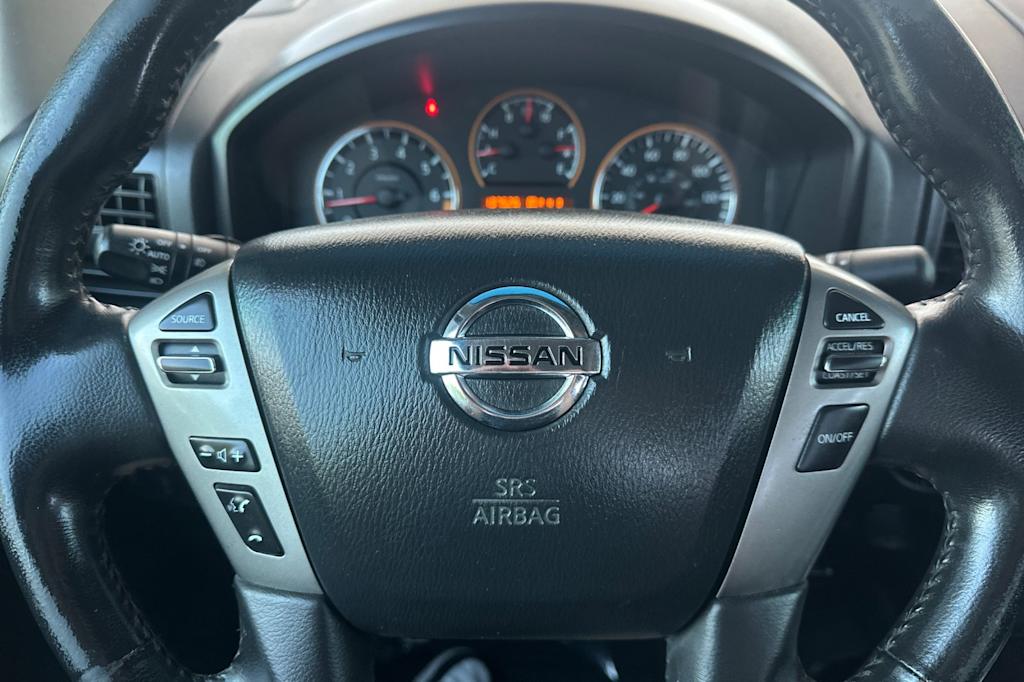 Thumbnail: 2013 Nissan Titan - 26