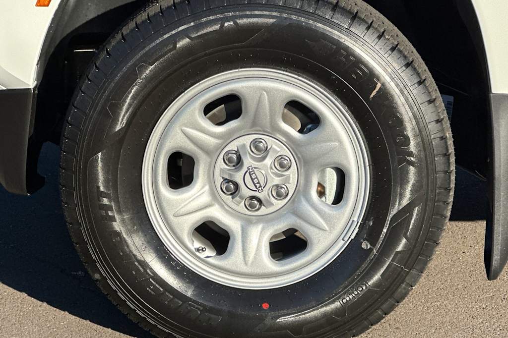 Thumbnail: 2026 Nissan Frontier - 9