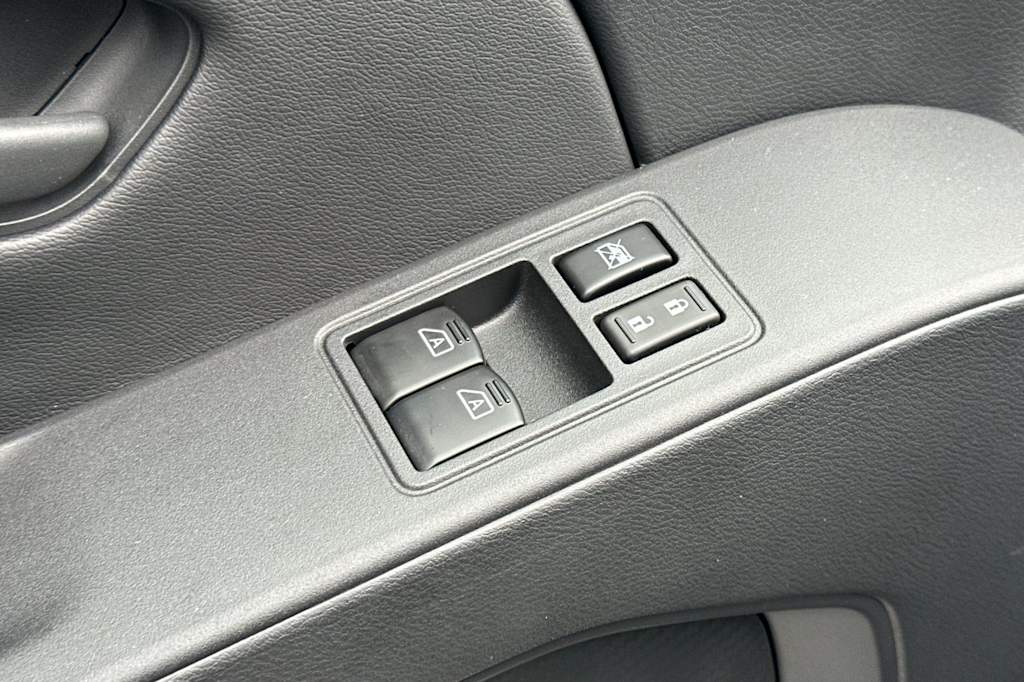 Thumbnail: 2026 Nissan Frontier - 7