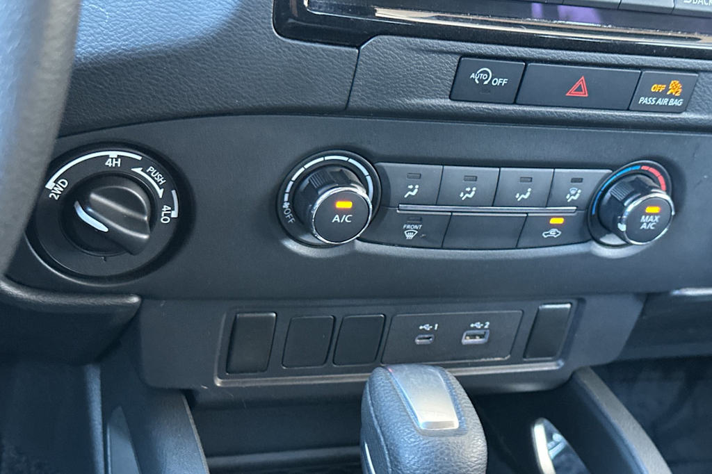 Thumbnail: 2023 Nissan Frontier - 23