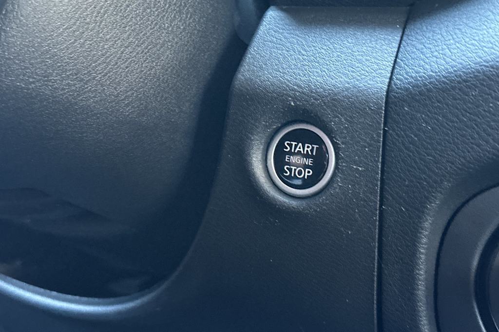 Thumbnail: 2023 Nissan Frontier - 24