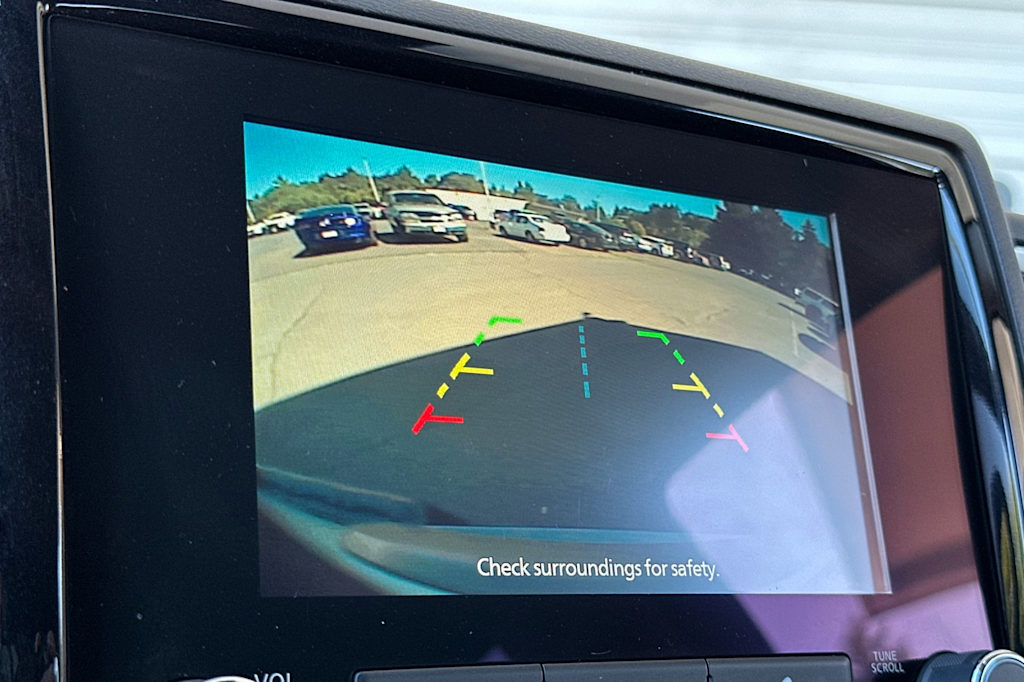 Thumbnail: 2023 Nissan Frontier - 22