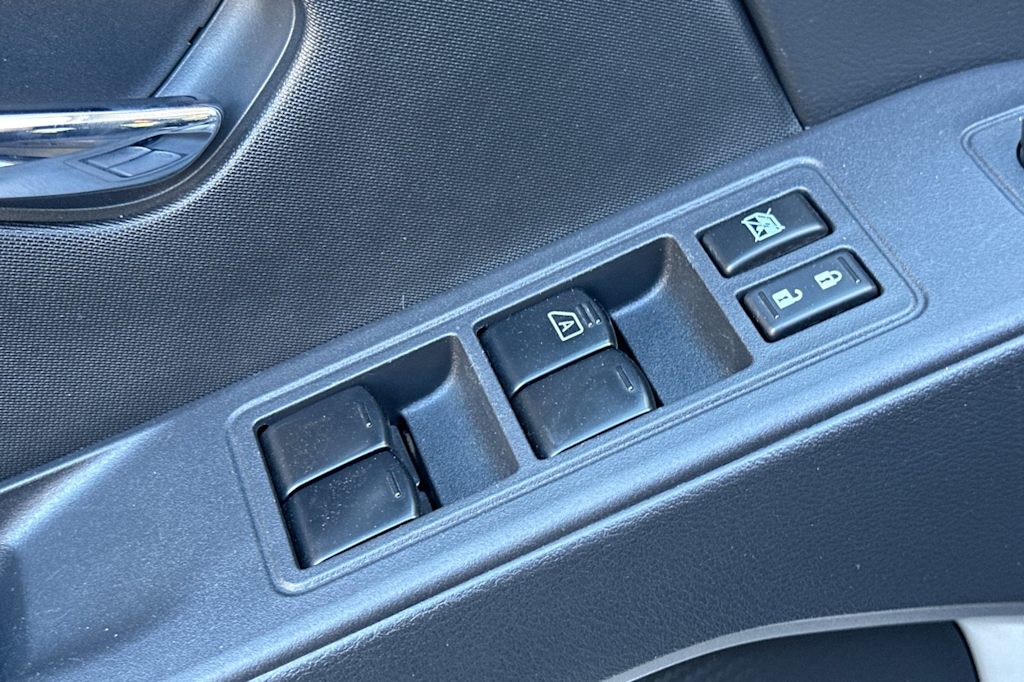 Thumbnail: 2023 Nissan Frontier - 21