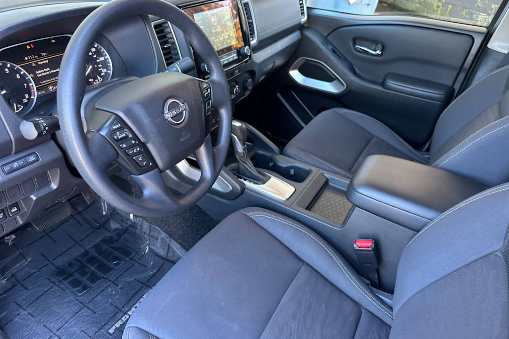 Thumbnail: 2023 Nissan Frontier - 8