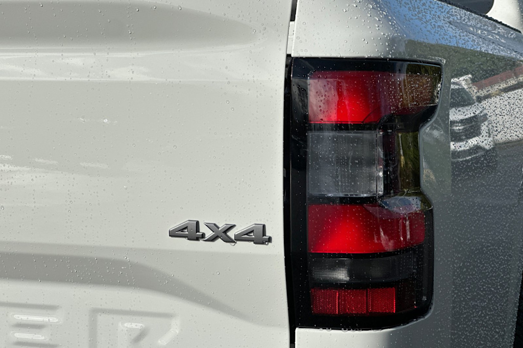Thumbnail: 2026 Nissan Frontier - 25