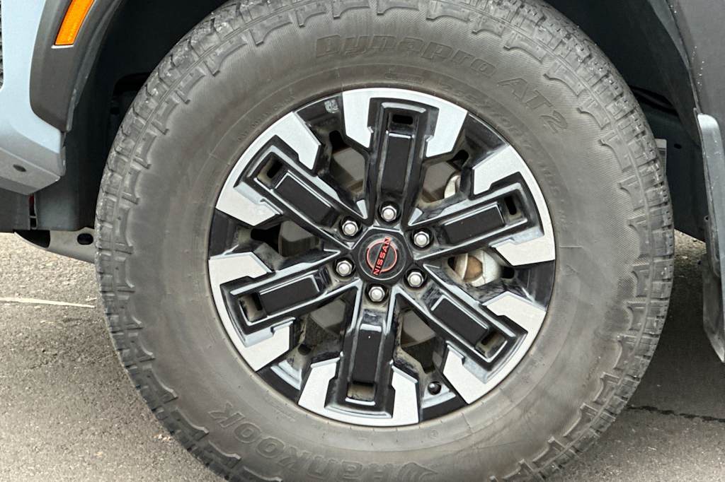 Thumbnail: 2024 Nissan Frontier - 8