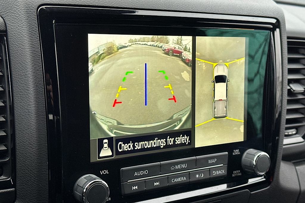 Thumbnail: 2023 Nissan Frontier - 23