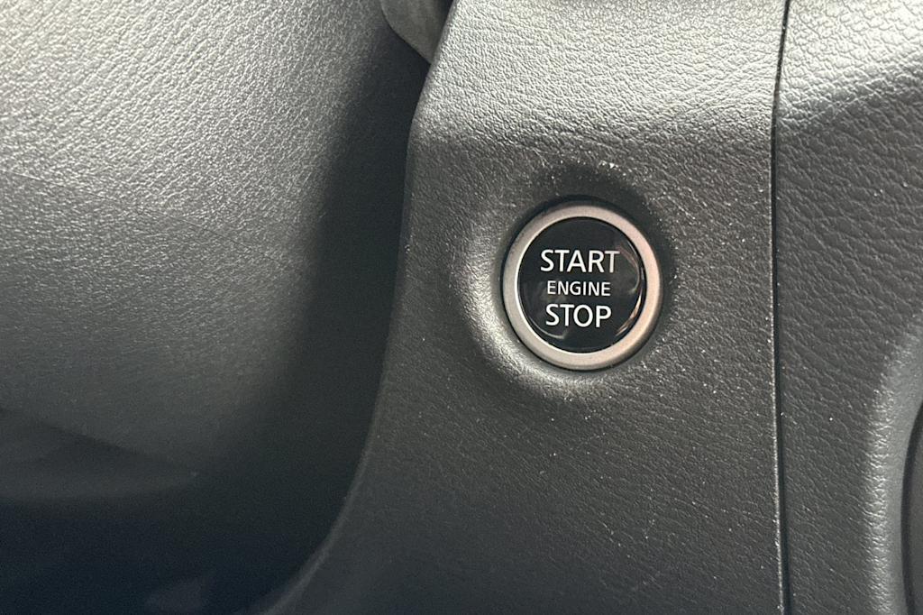 Thumbnail: 2023 Nissan Frontier - 24