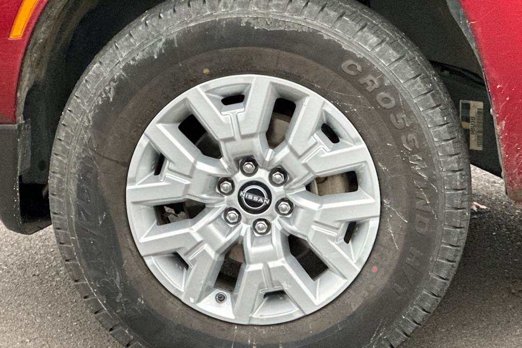 Thumbnail: 2023 Nissan Frontier - 7