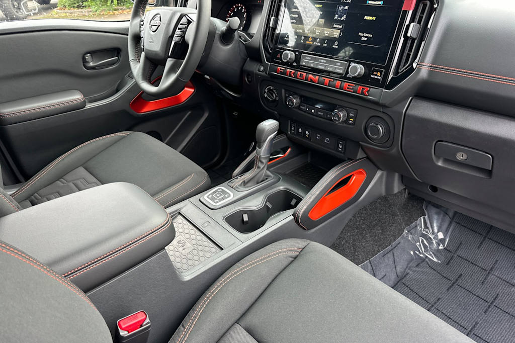 Thumbnail: 2026 Nissan Frontier - 13