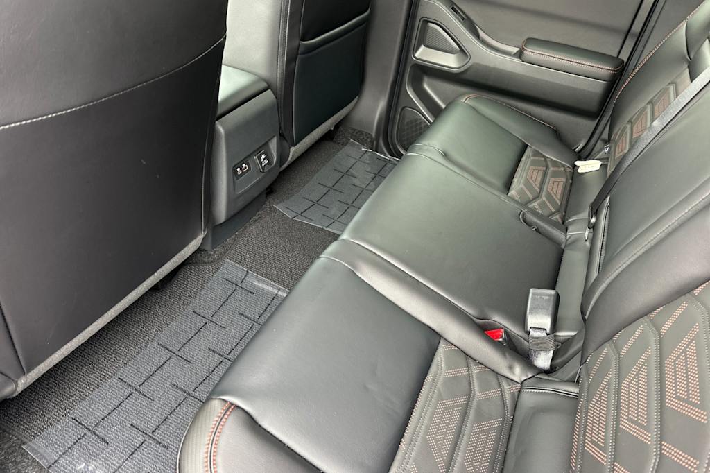 Thumbnail: 2026 Nissan Frontier - 10