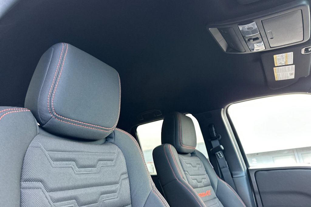 Thumbnail: 2026 Nissan Frontier - 21