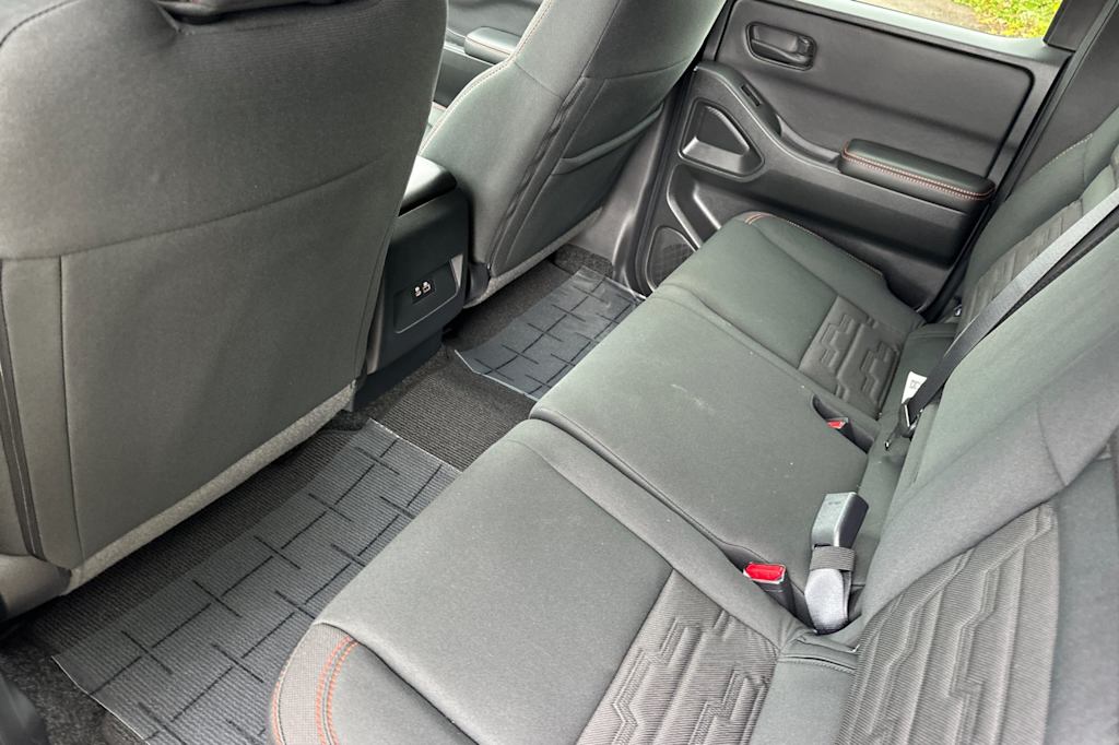 Thumbnail: 2026 Nissan Frontier - 10